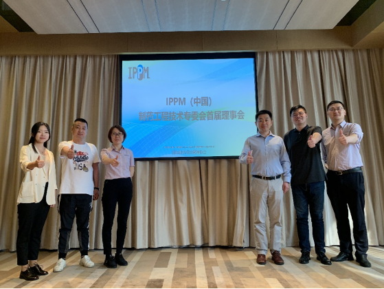 亲友游戏中心-亲友多乐斗-亲友天天坦克大战