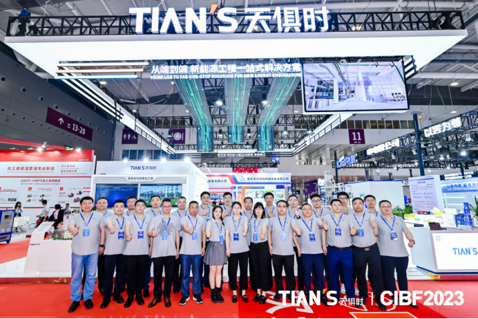 亲友游戏中心-亲友多乐斗-亲友天天坦克大战