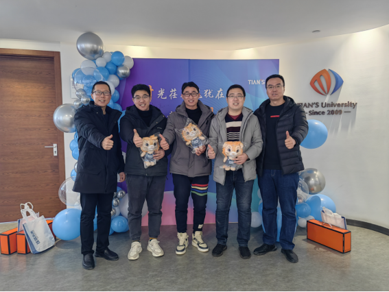 亲友游戏中心-亲友多乐斗-亲友天天坦克大战