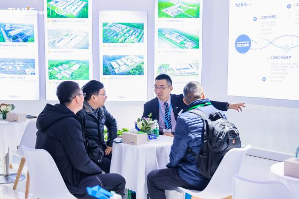 亲友游戏中心-亲友多乐斗-亲友天天坦克大战