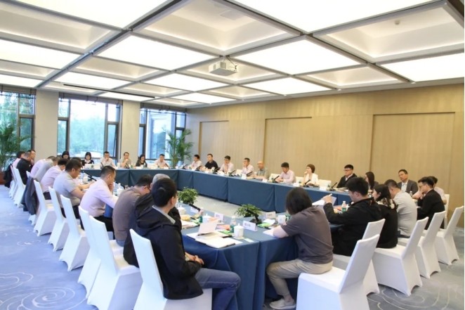 亲友游戏中心-亲友多乐斗-亲友天天坦克大战