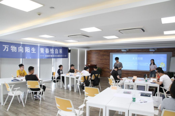 亲友游戏中心-亲友多乐斗-亲友天天坦克大战