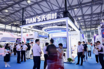 亲友游戏中心-亲友多乐斗-亲友天天坦克大战