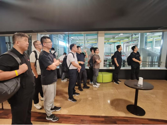 亲友游戏中心-亲友多乐斗-亲友天天坦克大战