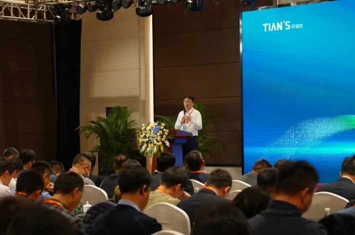 亲友游戏中心-亲友多乐斗-亲友天天坦克大战