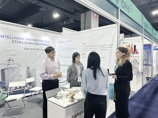 亲友游戏中心-亲友多乐斗-亲友天天坦克大战