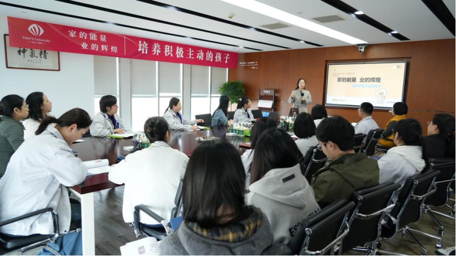 亲友游戏中心-亲友多乐斗-亲友天天坦克大战