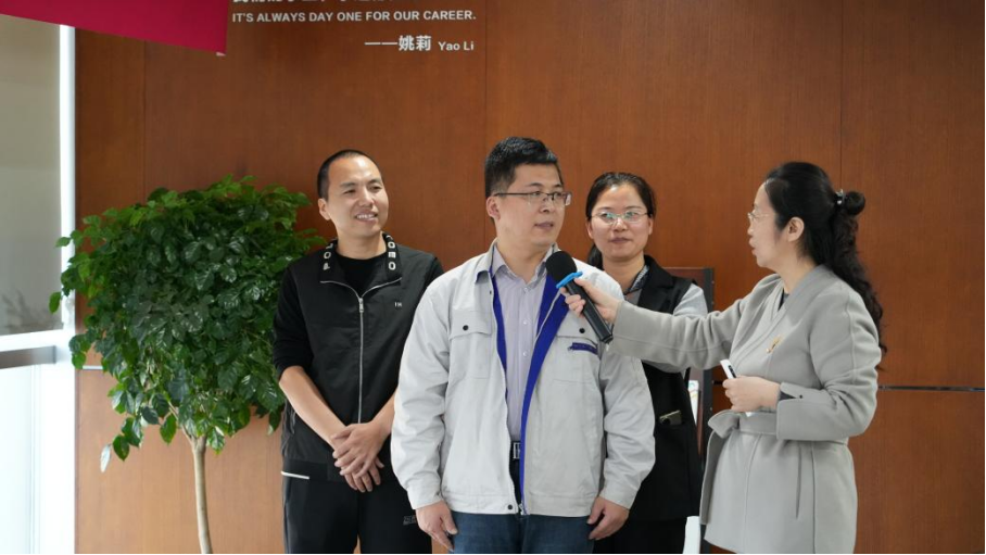 亲友游戏中心-亲友多乐斗-亲友天天坦克大战