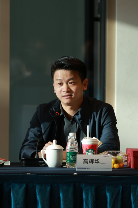 亲友游戏中心-亲友多乐斗-亲友天天坦克大战