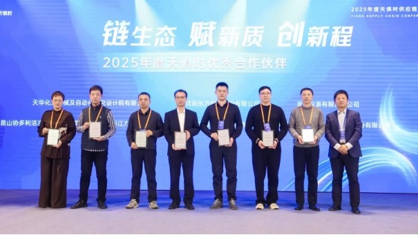 亲友游戏中心-亲友多乐斗-亲友天天坦克大战