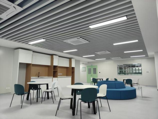 亲友游戏中心-亲友多乐斗-亲友天天坦克大战