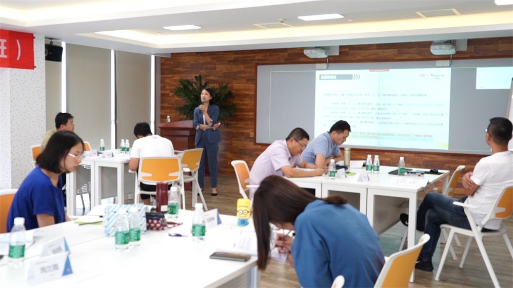 亲友游戏中心-亲友多乐斗-亲友天天坦克大战