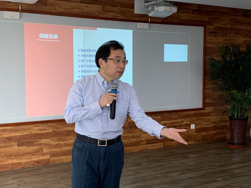 亲友游戏中心-亲友多乐斗-亲友天天坦克大战