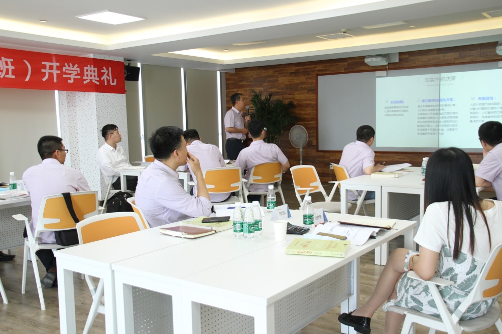 亲友游戏中心-亲友多乐斗-亲友天天坦克大战