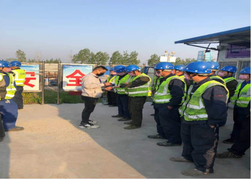 亲友游戏中心-亲友多乐斗-亲友天天坦克大战