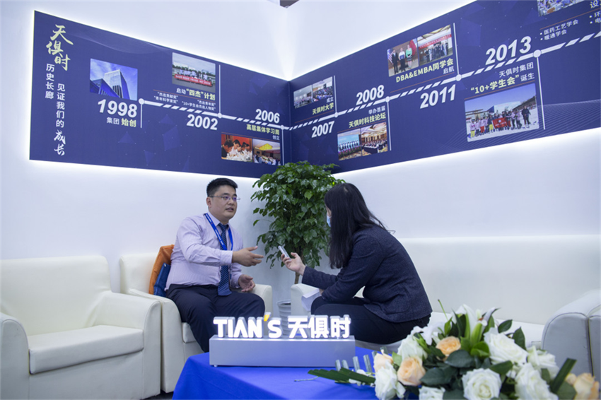 亲友游戏中心-亲友多乐斗-亲友天天坦克大战